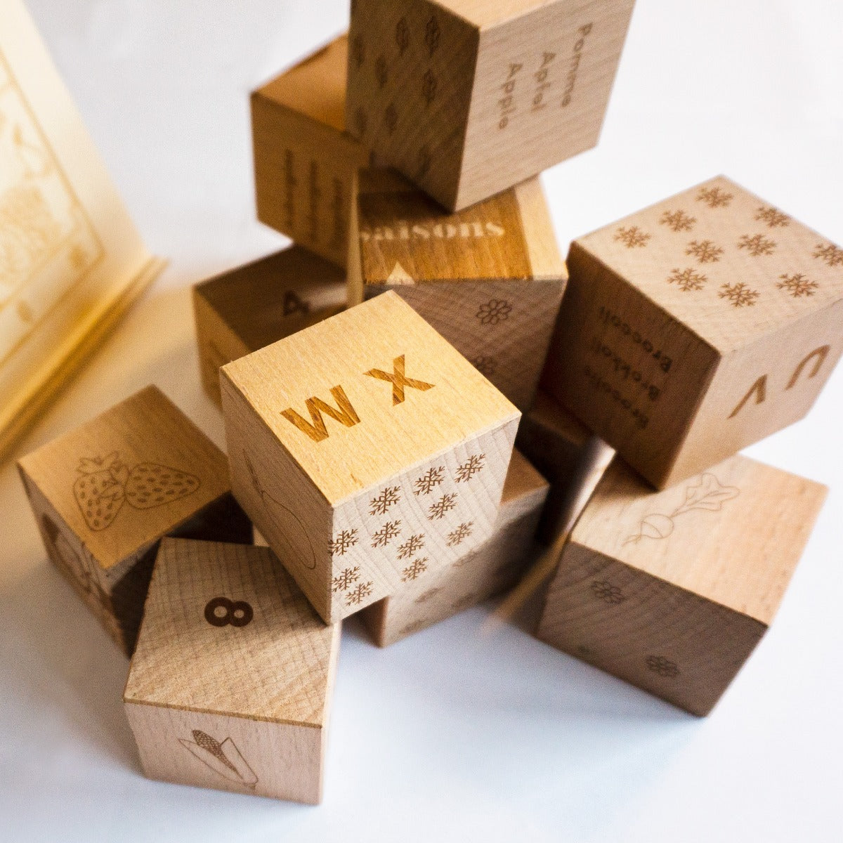 Cubes en bois - Le marché des saisons